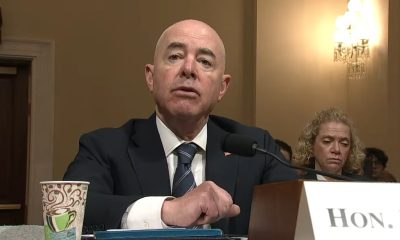 EEUU acelera deportaciones y trámites de asilo para migrantes solteros