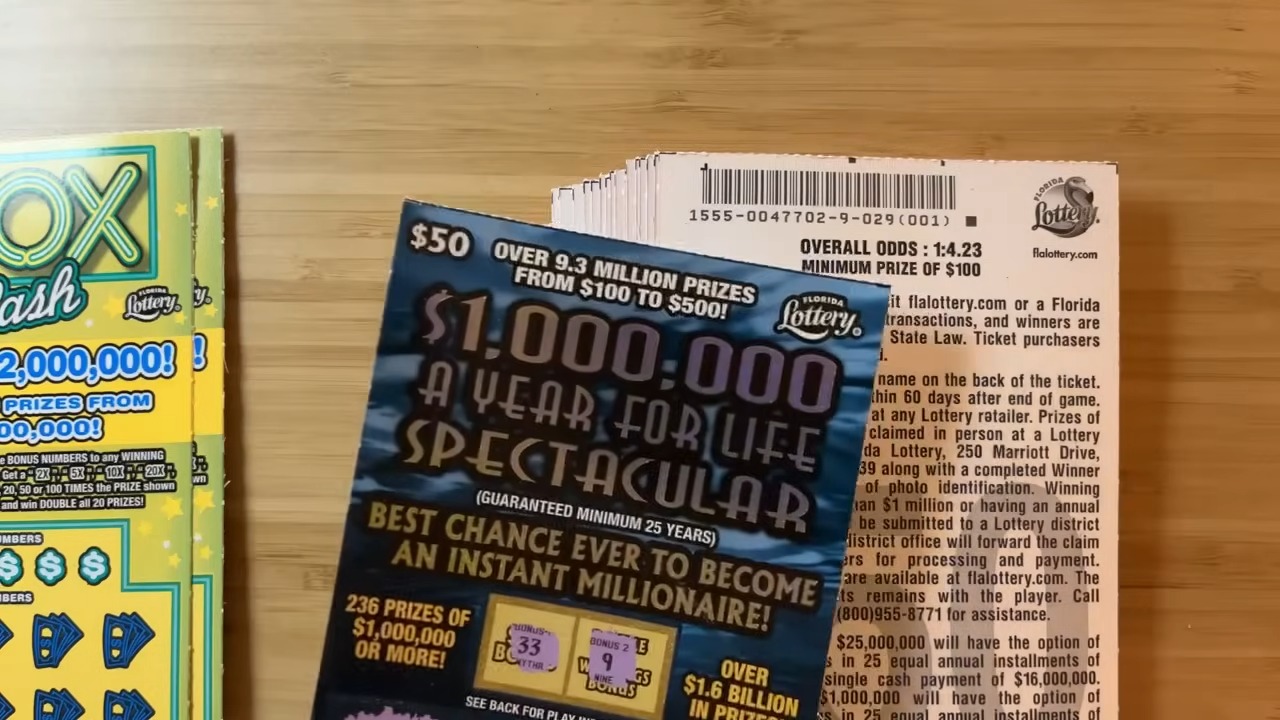 A los 19 años se convierte en millonario con un raspadito de la Lotería de la Florida
