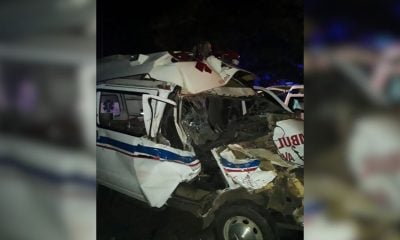 Ambulancia queda destrozada tras fuerte accidente en La Habana