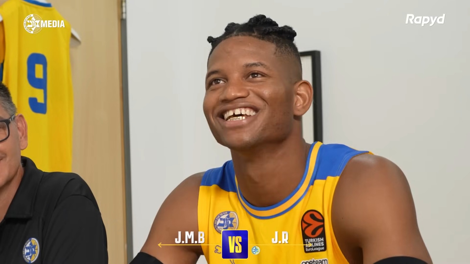 Cubano Jasiel Rivero es campeón en Israel con el equipo de baloncesto Maccabi Tel Aviv