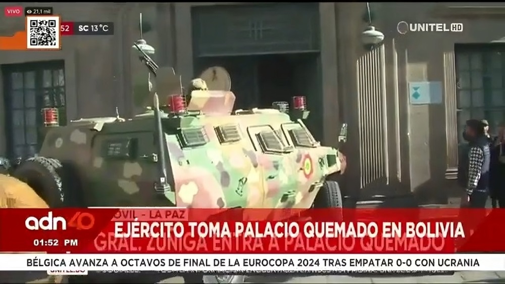 Intento de golpe de Estado en Bolivia militar se posicionan frente a la sede del gobierno (14)