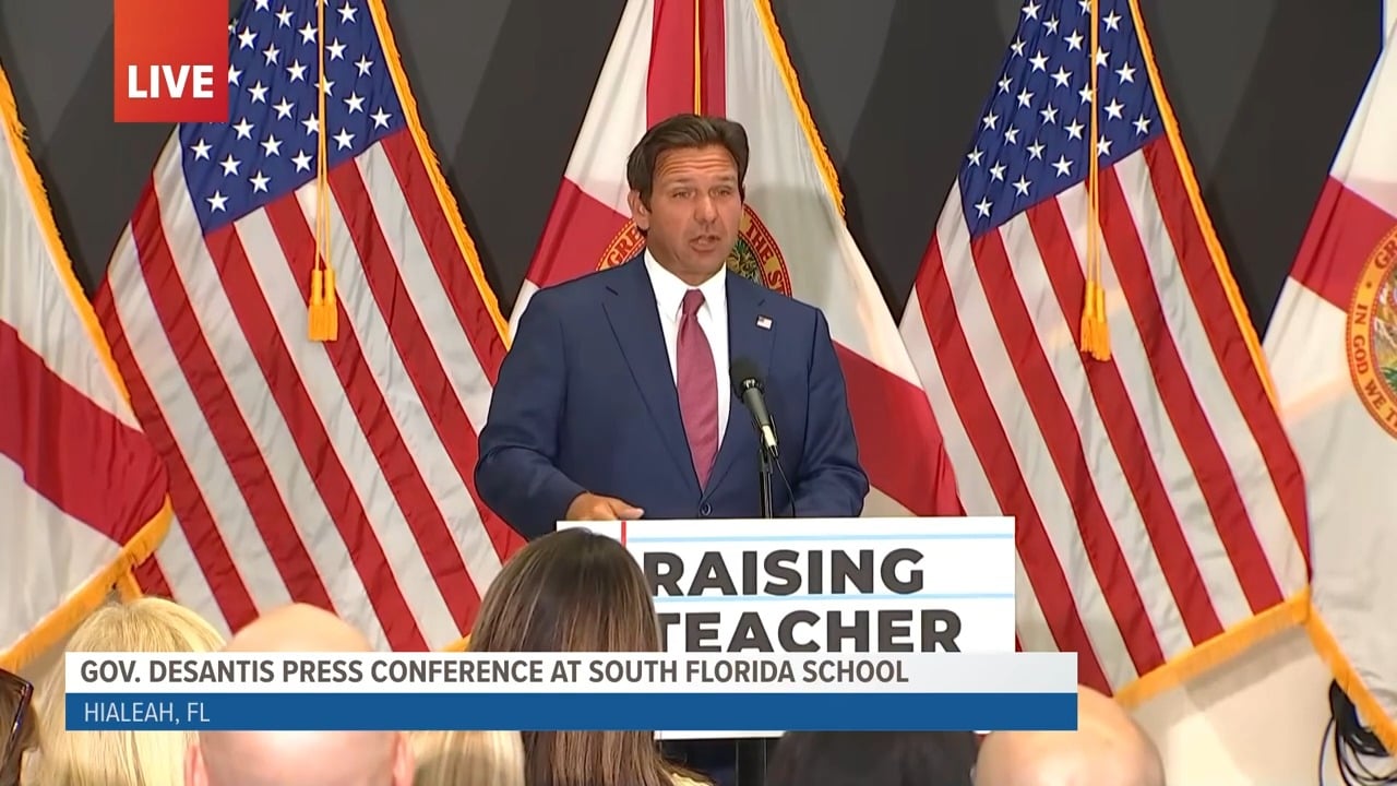 Maestros de Florida recibirán aumento salarial por decisión del gobernador Ron DeSantis