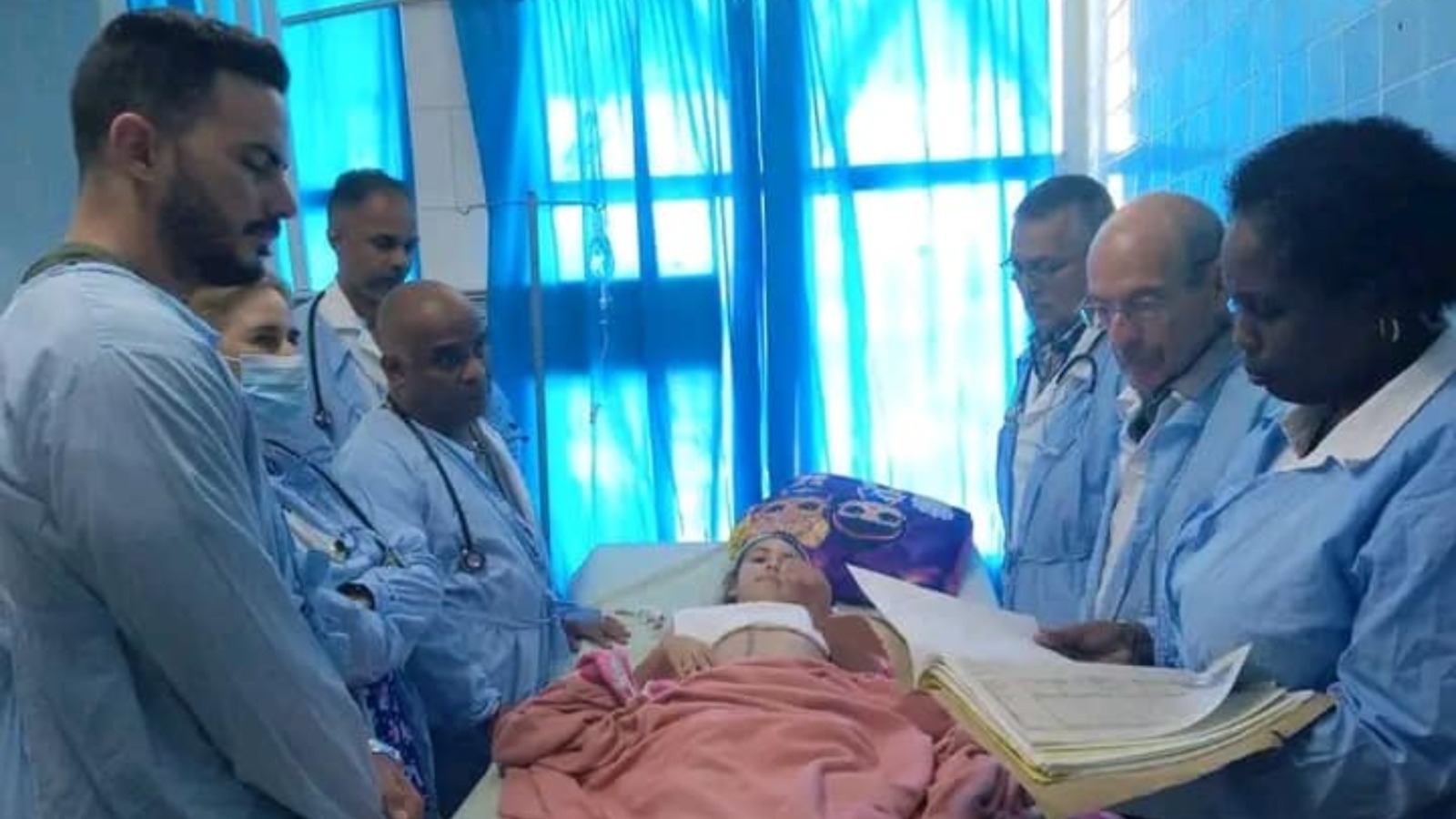 Realizan por primera vez una cirugía de tumor renal en paciente pediátrico en Santa Clara