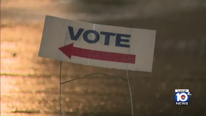 Residentes de Miami-Dade deben renovar su solicitud de boleta para votar