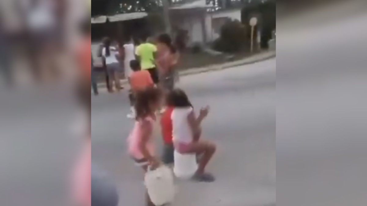 Vecinos de Santa Clara protestan tras dos meses sin agua potable en sus hogares