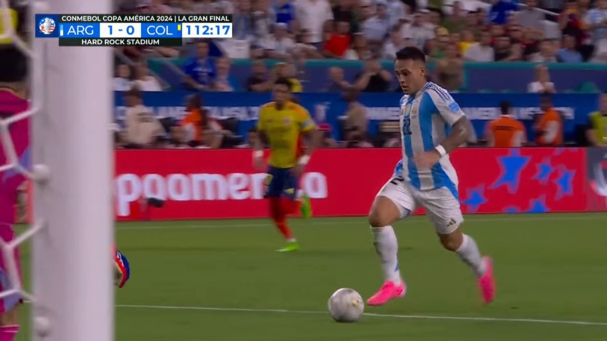 Lautaro marca el gol de triunfo ante Colombia