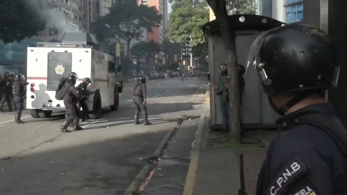 Protestas en calles de Venezuela tras la reelección presidencial de Nicolás Maduro