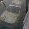 Camioneta se hunde en Cayo Largo tras resbalar en una rampa