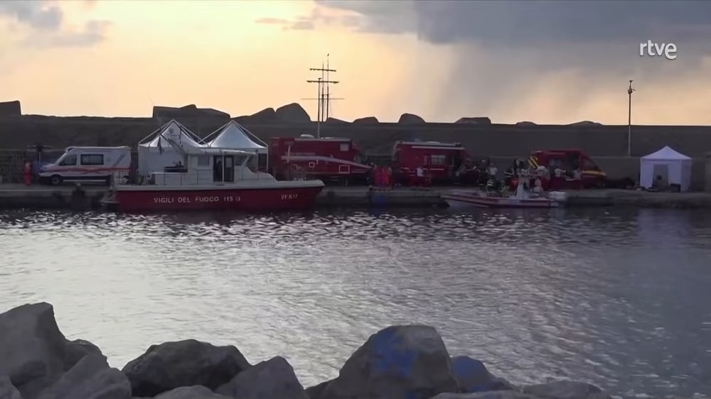 Revelan detalles del hundimiento de un superyate en las costas de Sicilia (1)