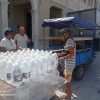 Gobierno vende agua embotellada por la libreta de racionamiento ante crisis en Caibarién