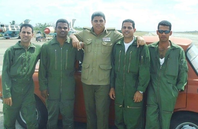Luis Raúl González-Pardo Rodríguez y otros militares