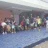 Cubanos aglomerados en Carlos III para cargar sus celulares durante apagón masivo
