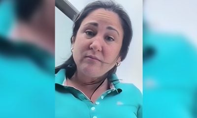 Mujer en panadería