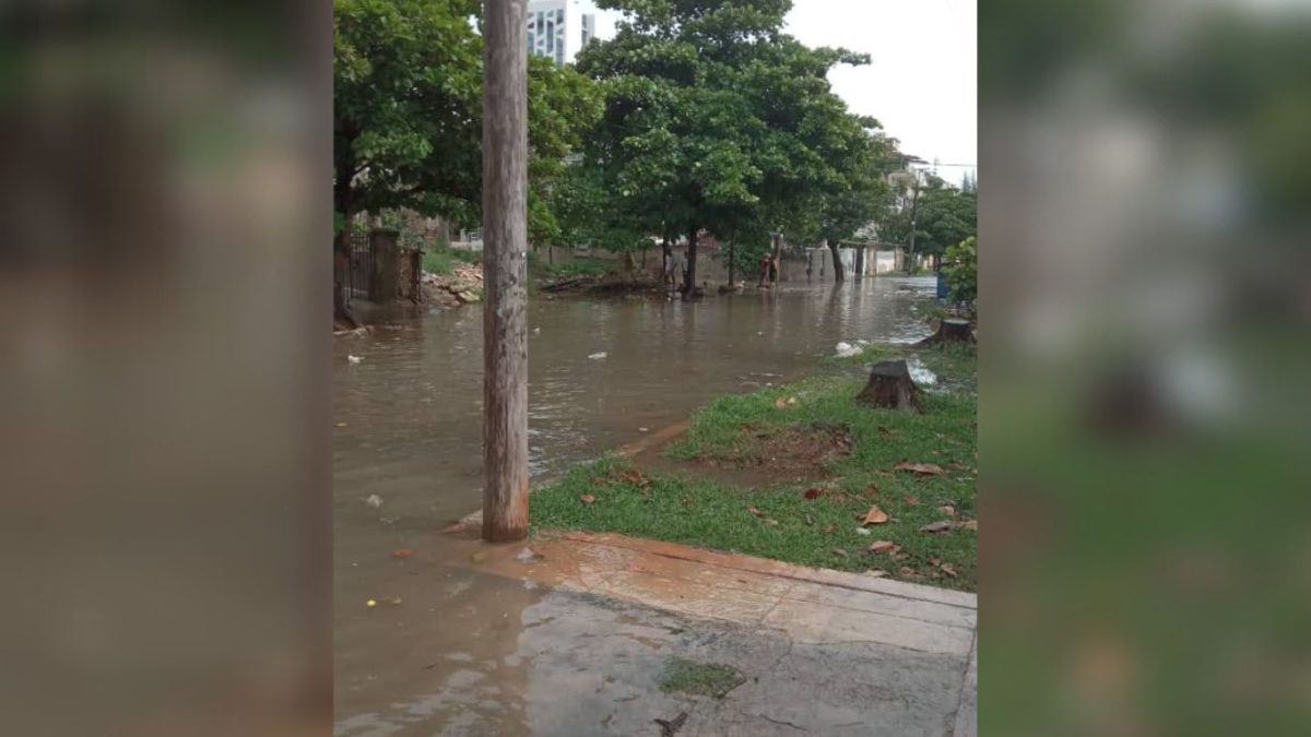 Reportan inundaciones en La Habana ocasionadas por el huracán Milton