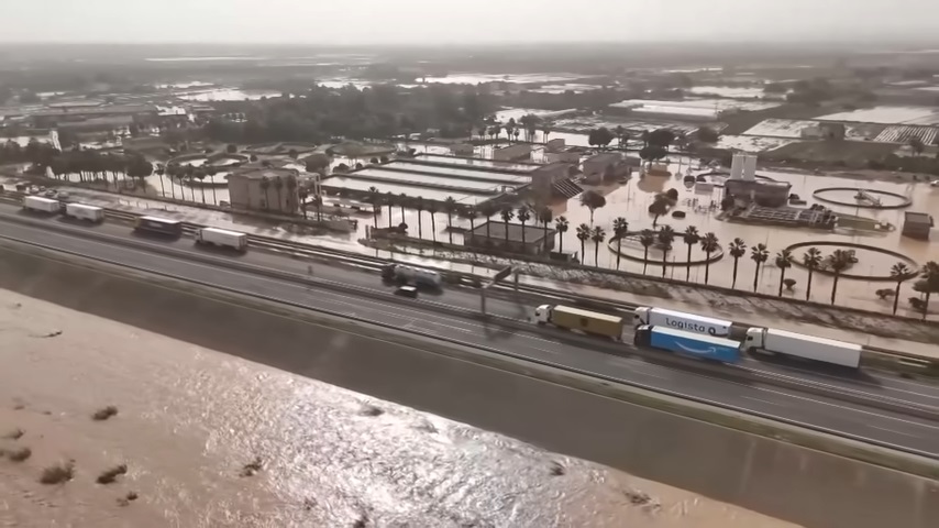 Suman más de 90 personas fallecidas a causa de las devastadoras inundaciones en España 7