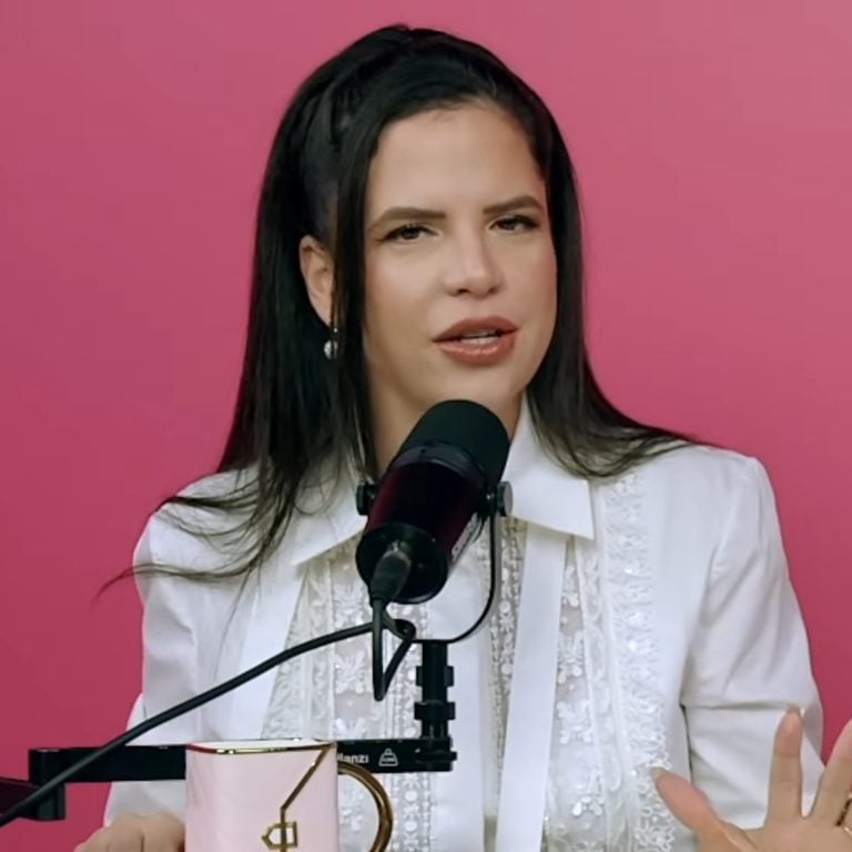 Camila Guiribitey deslumbró en el Museo Vizcaya de Miami con su  impresionante vestido