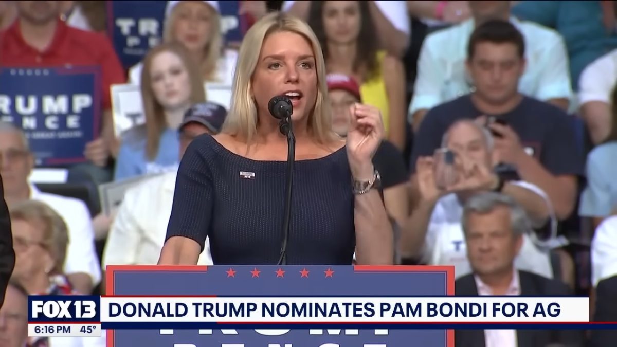 Trump nomina a Pam Bondi como futura secretaria del Departamento de Justicia