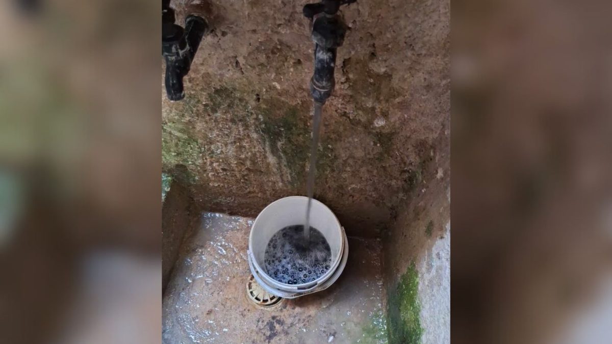 Vecinos del municipio Cerro reciben agua potable contaminada en sus hogares