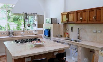 Venden casa en Playa con cinco habitaciones por más de 48 millones de pesos