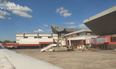 Vuelo deportación desde EEUU llega a La Habana con 24 migrantes cubanos