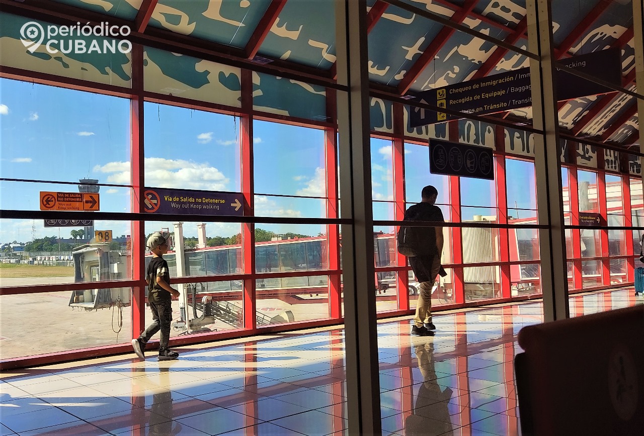Aerolínea que vuela a Cuba elimina el equipaje de mano gratis