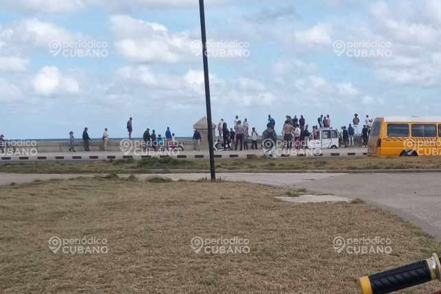 Aparece cuerpo desmembrado flotando en el malecón de La Habana