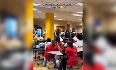 Jóvenes cubanos bailan al ritmo de reparto en una secundaria de Louisville