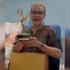 Kiriam Gutiérrez recibe EMMY mientras cuida a su madre hospitalizada en Cuba