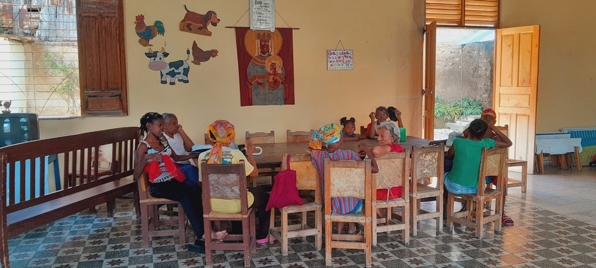 Parroquia de Santiago de Cuba solicita donaciones para continuar repartiendo almuerzos a los más necesitados