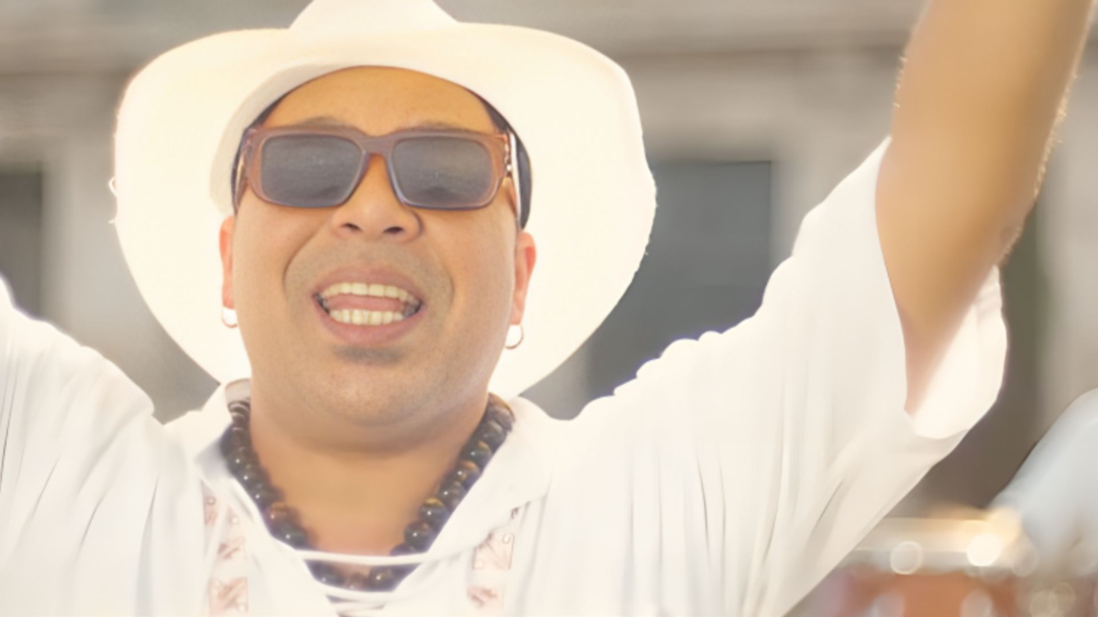Arnaldo Rodríguez y otros artistas cubanos lanzan tema que romantiza las crisis en Cuba