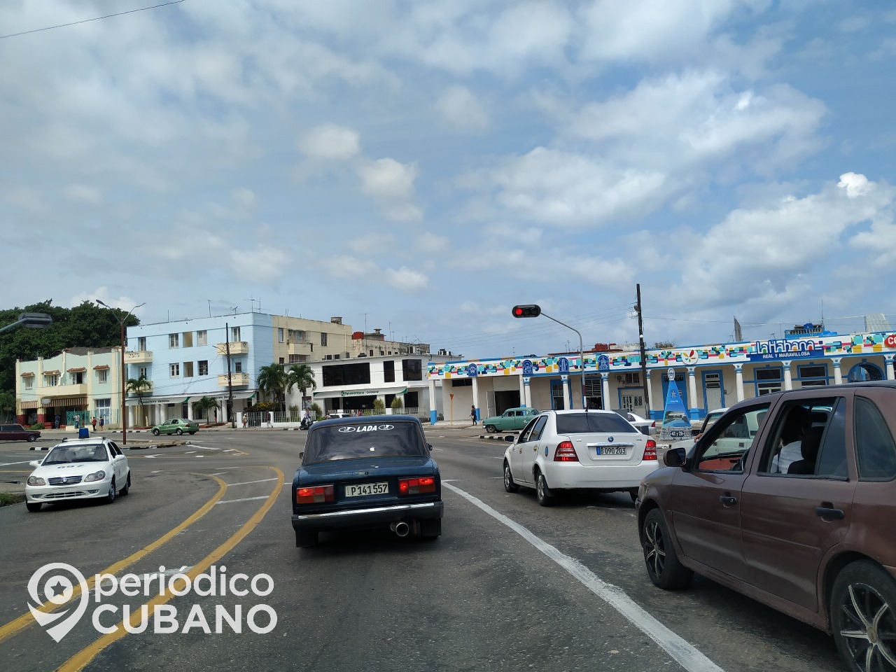 Bajan los precios de los carros de uso en Cuba Un Lada hasta en 8.000 USD