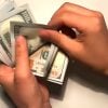 Banco Central de Cuba quiere recaudar dólares “hay mucho dinero circulando”