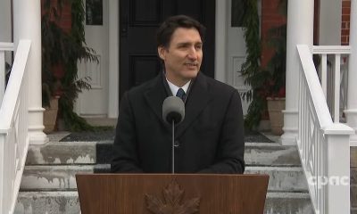 El primer ministro de Canadá Justin Trudeau anuncia su renuncia