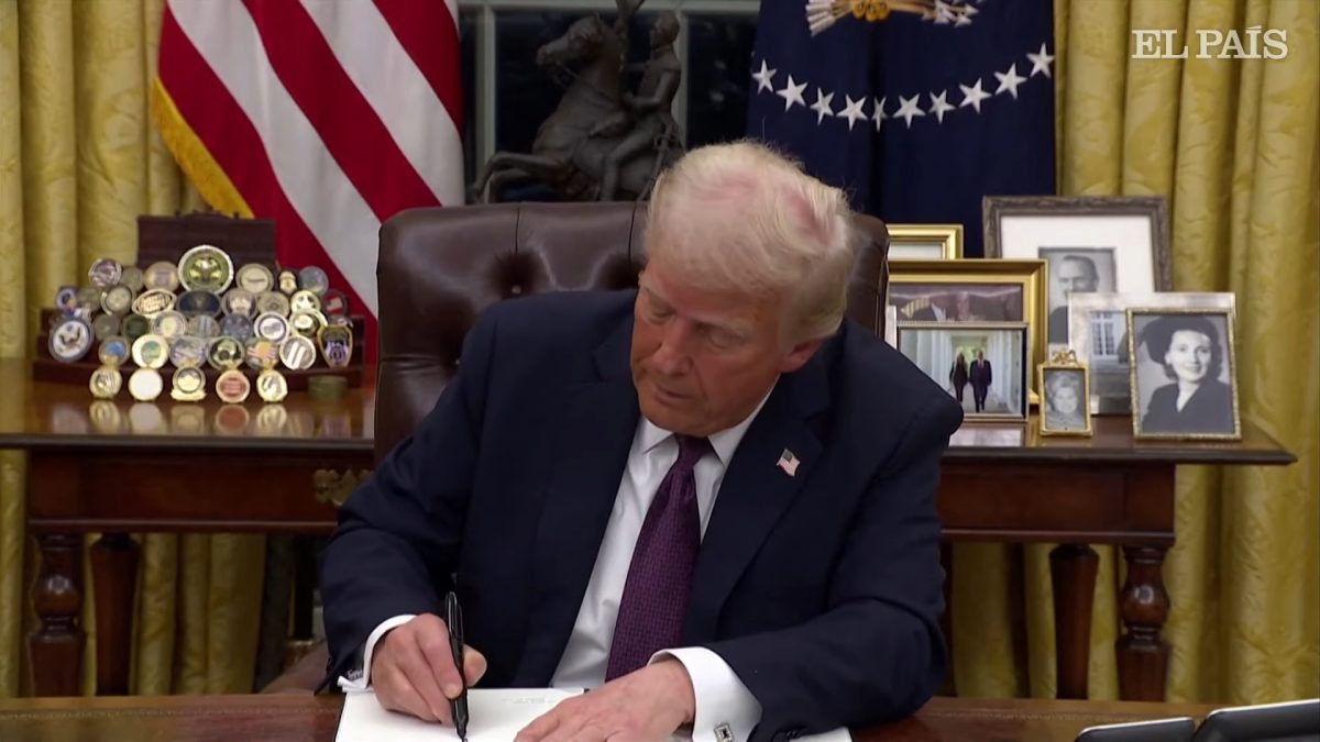 Estados Unidos sanciona a Colombia tras el rechazo de vuelos con deportados