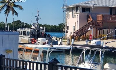Guardia Costera deporta a 12 balseros cubanos interceptados en el mar
