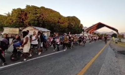Migrantes cubanos encabezan nueva caravana hacia la frontera sur de Estados Unidos