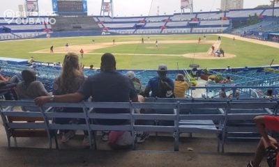 Peloteros veteranos de Cuba y Estados Unidos jugarán en el estadio Latinoamericano de La Habana