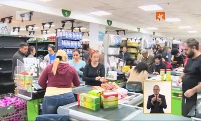 Tiendas en dólares bajan el precio a “50 productos sensibles” que consume la población