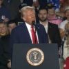Trump habla sobre quedarse en la presidencia para un tercer mandato