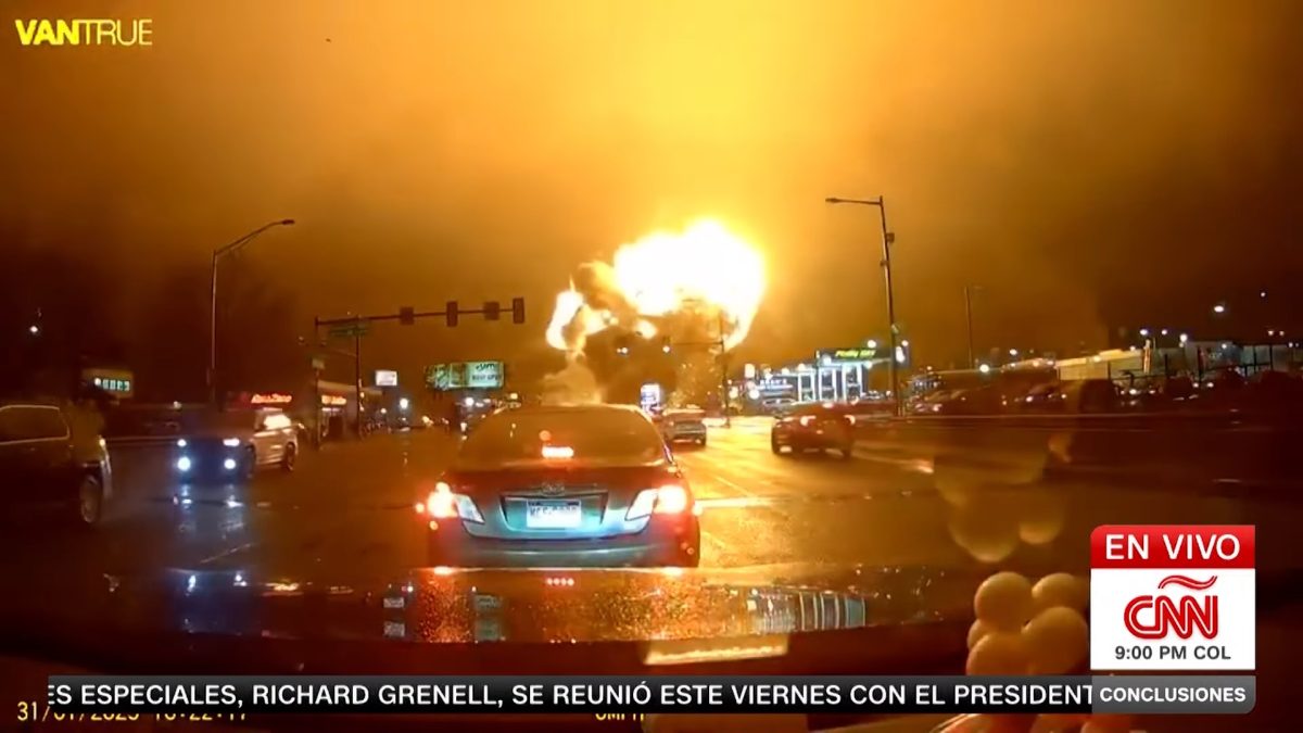 Ambulancia aérea se estrella en el noroeste de Filadelfia seis personas fallecidas