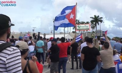 Cubanos con I-220A preocupados por las deportaciones de Trump piden un trato especial