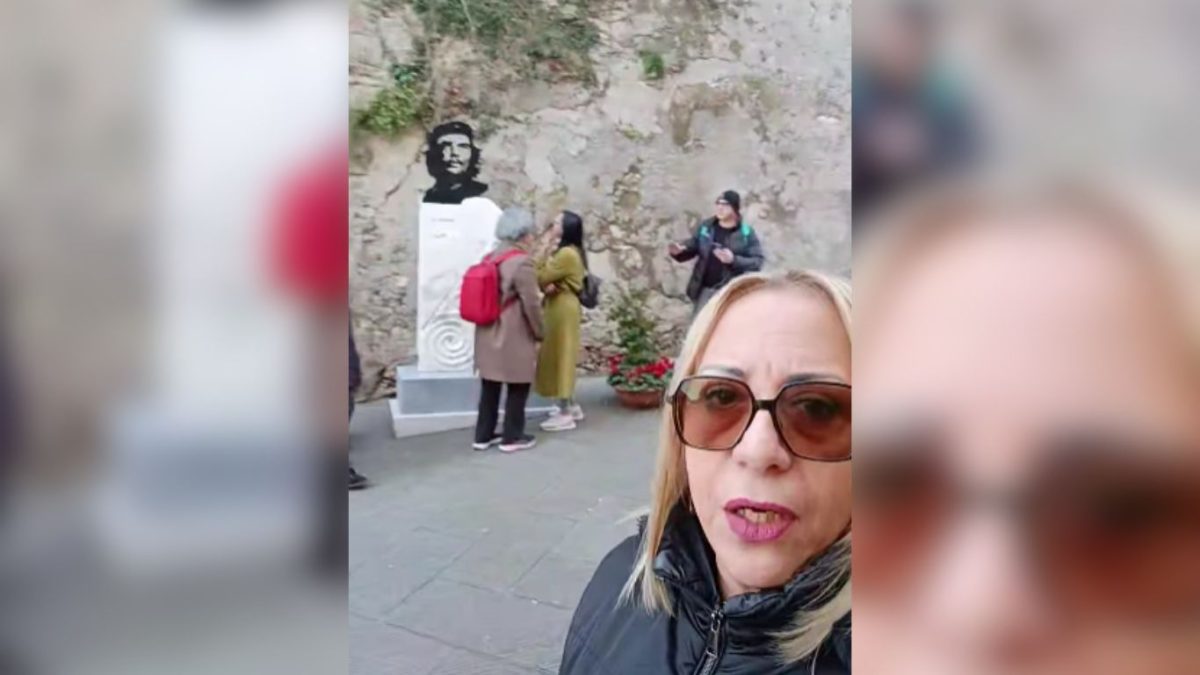 Cubanos en Italia rechazan la colocación de una estatua del Che Guevara en Carrara