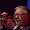 El día que Arturo Sandoval se robó el show en el medio tiempo del Super Bowl