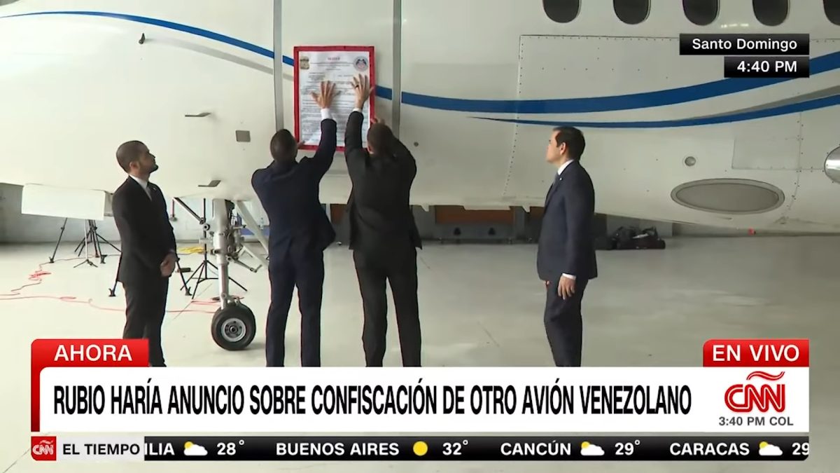 Estados Unidos confisca un segundo avión del gobierno de Nicolás Maduro