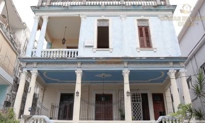 Venden casa del año 1936 en el Vedado por 110.000 dólares
