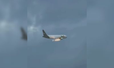 Avión de carga se incendia en pleno vuelo tras despegar del aeropuerto de Newark