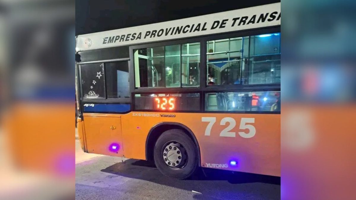 Continúan los ataques con piedras hacia los ómnibus de La Habana