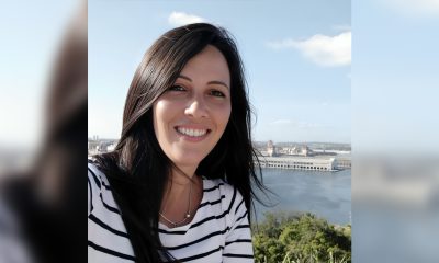 Manuel Marrero saca a su esposa a pasear en una gira por África (2)