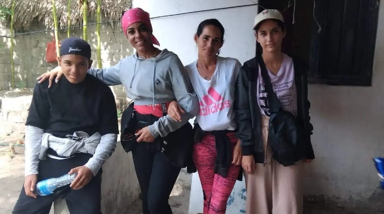Tres cubanas y un menor desaparecen en México tras confiar en un traficante