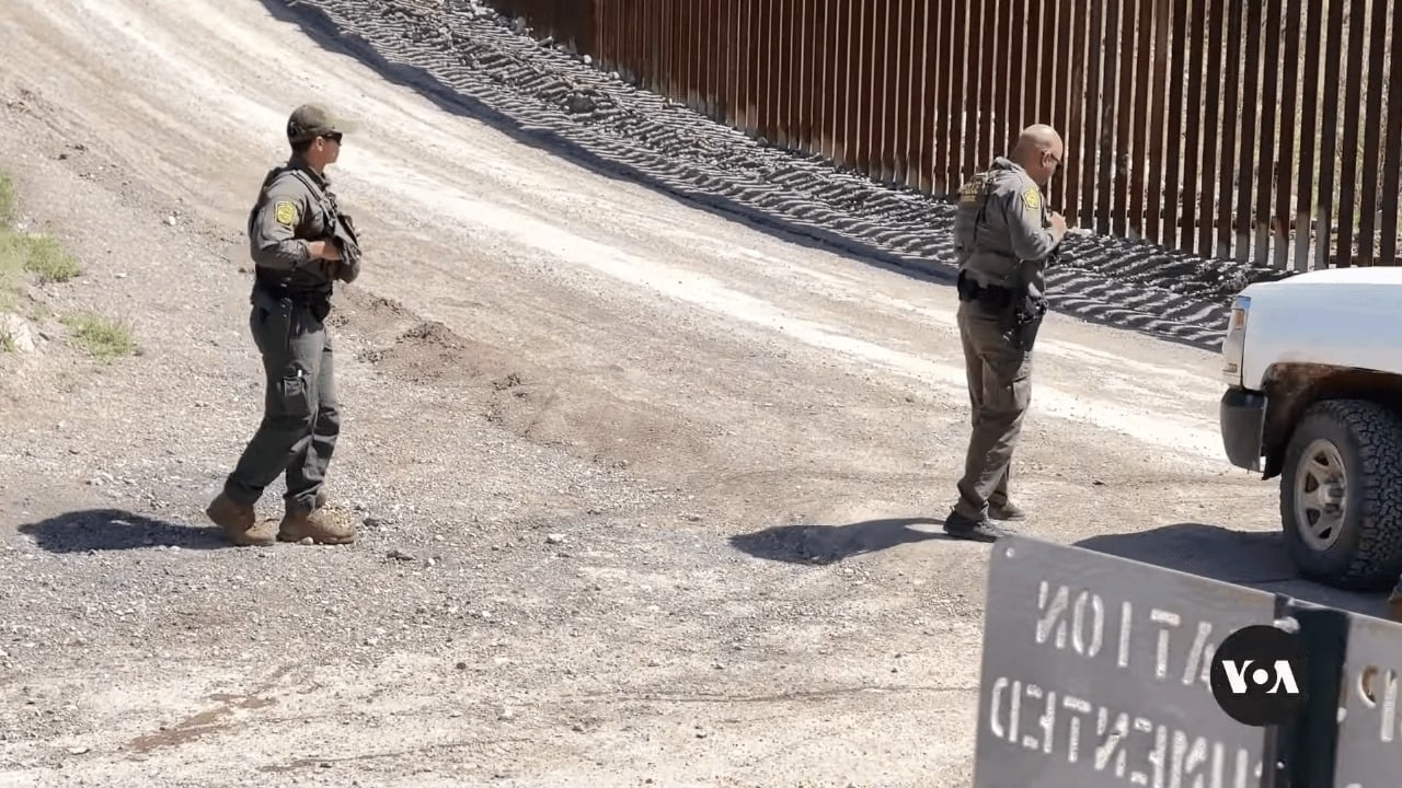 Abogado explica qué hacer tras anuncio de revocación del parole para los de CBP One
